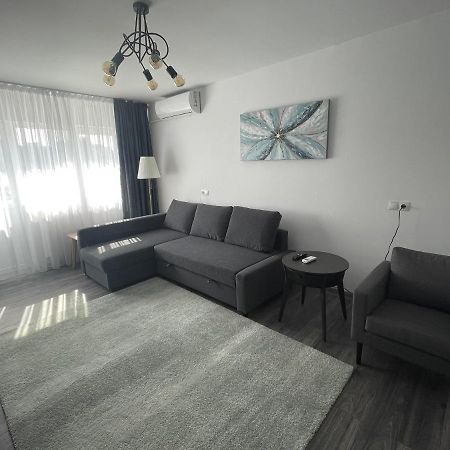 Vulcan Apartment Buzau Luaran gambar