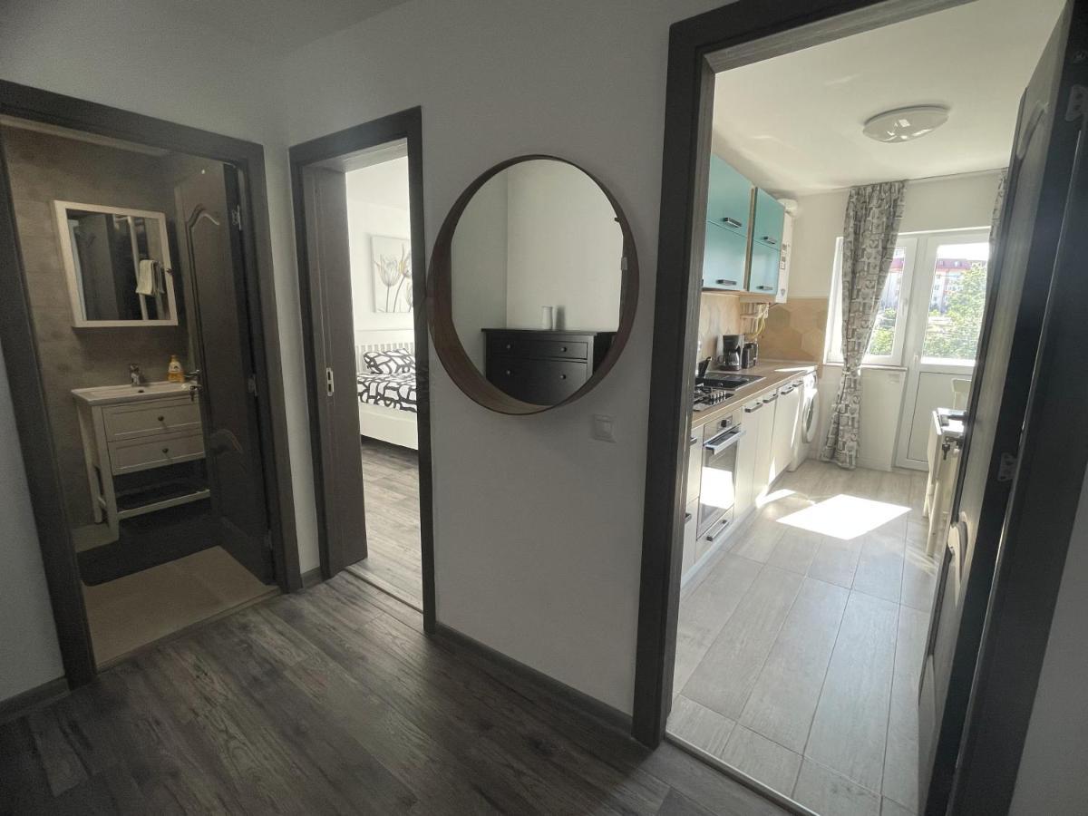 Vulcan Apartment Buzau Luaran gambar